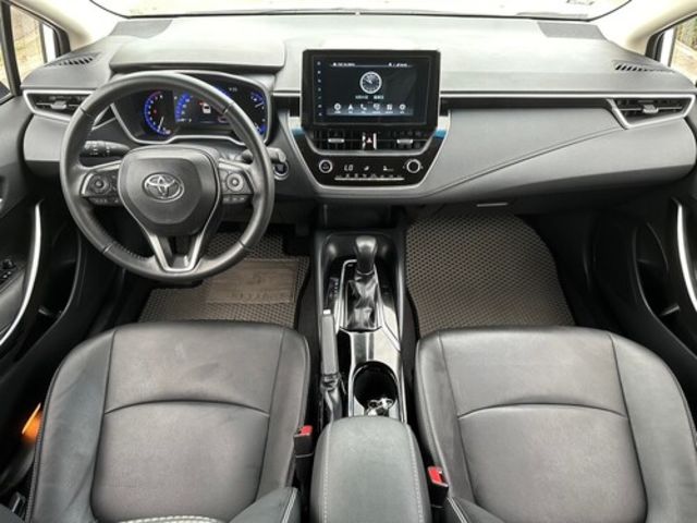 TOYOTA豐田 ALTIS  第6張相片