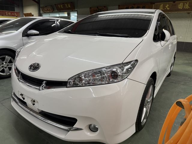 TOYOTA豐田 WISH  第6張相片