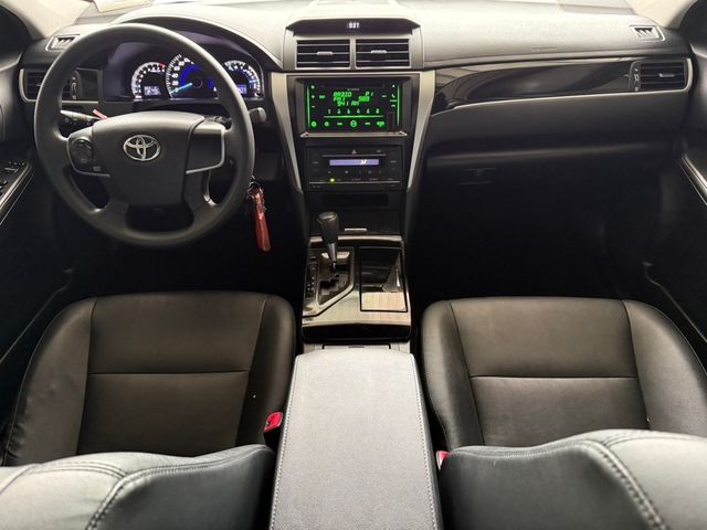 TOYOTA豐田 CAMRY  第19張相片