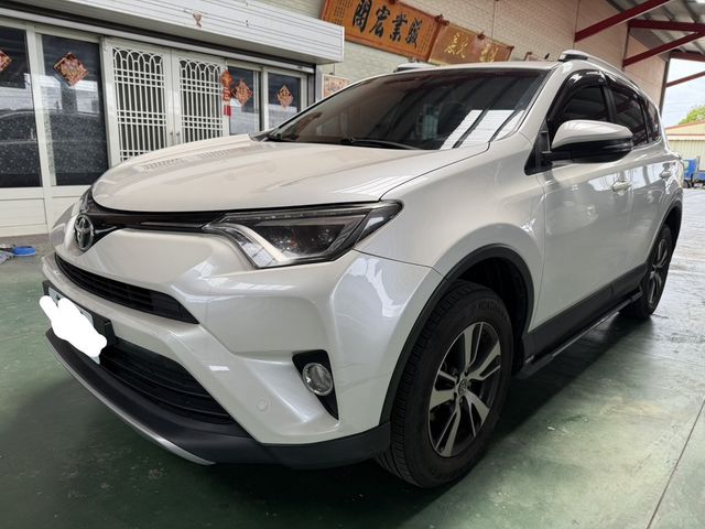 TOYOTA豐田 RAV4  第2張相片
