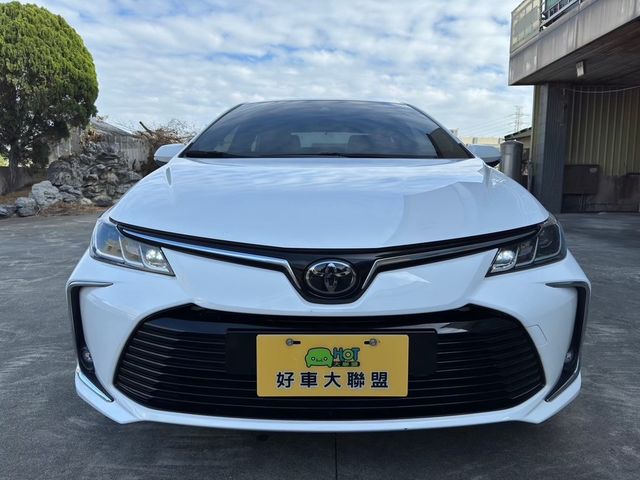TOYOTA豐田 ALTIS  第2張相片