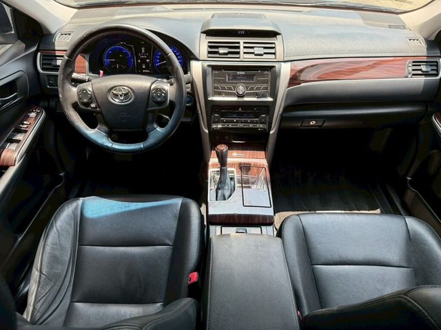 TOYOTA豐田 CAMRY HYBRID  第9張相片