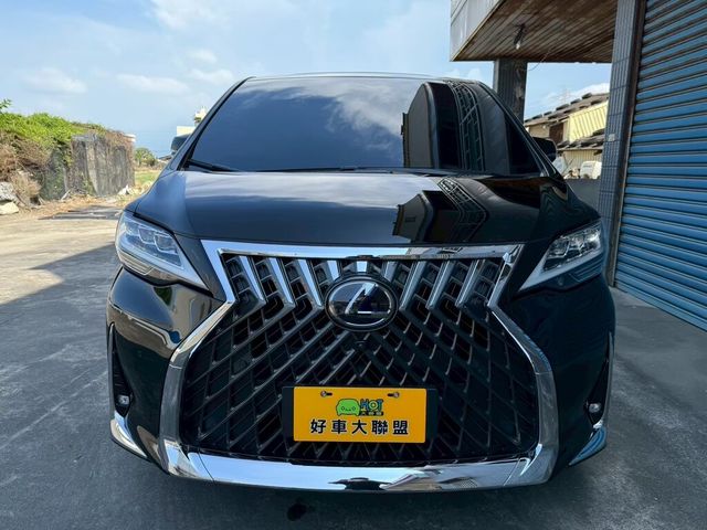LEXUS凌志 LM300H  第2張相片