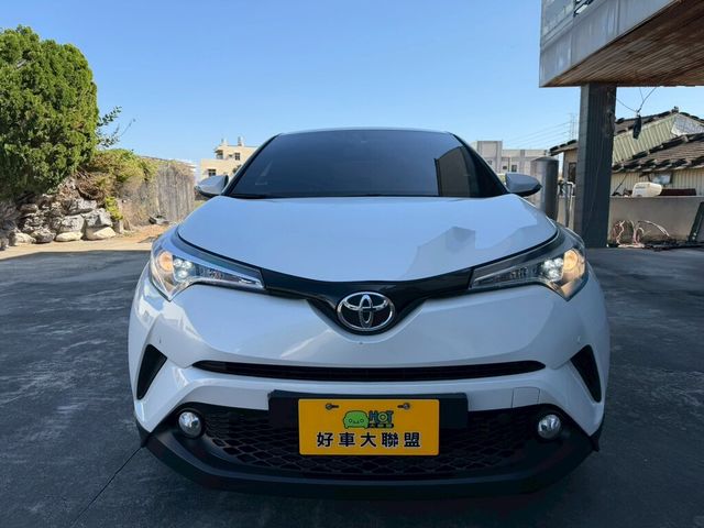 TOYOTA豐田 C-HR  第3張相片