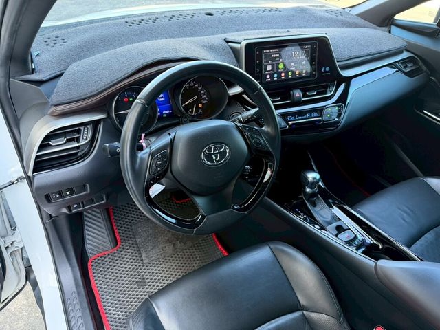 TOYOTA豐田 C-HR  第7張相片
