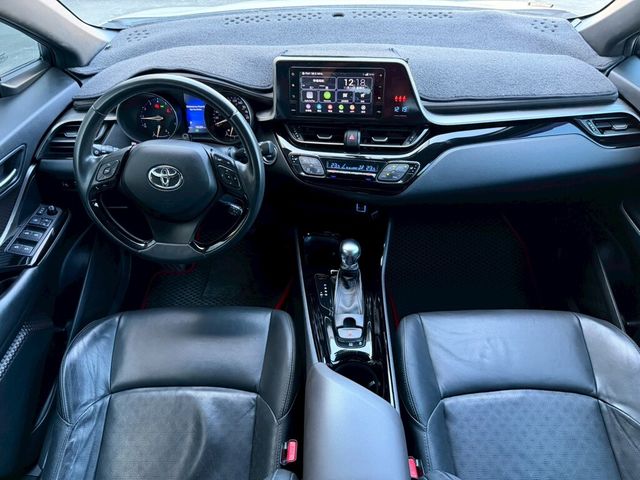 TOYOTA豐田 C-HR  第10張相片
