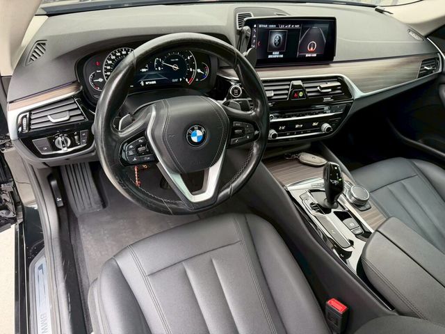 BMW寶馬 520D  第7張相片