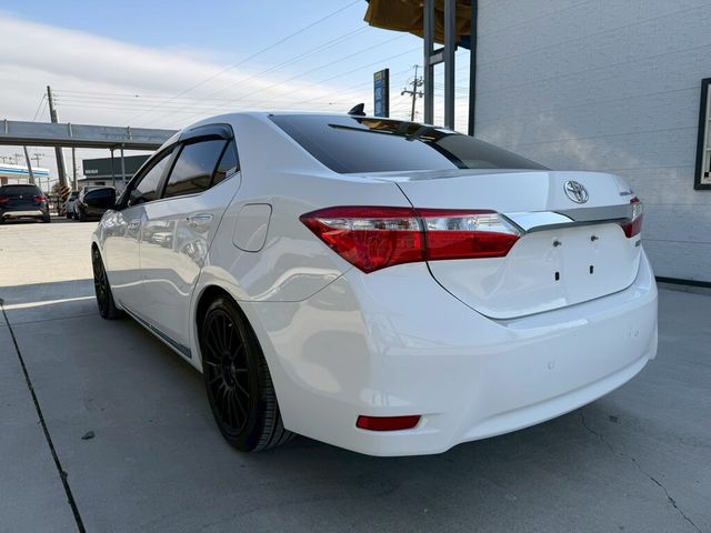 TOYOTA豐田 ALTIS  第5張相片