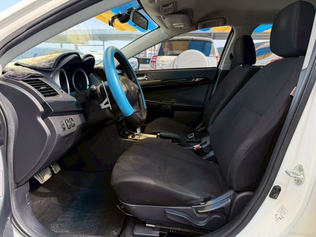 MITSUBISHI三菱 LANCER SPORTBACK  第7張相片