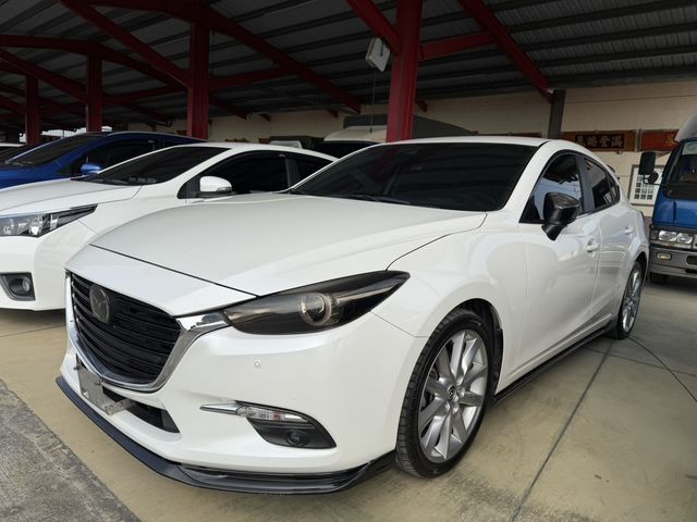 MAZDA馬自達 MAZDA 3  第4張相片