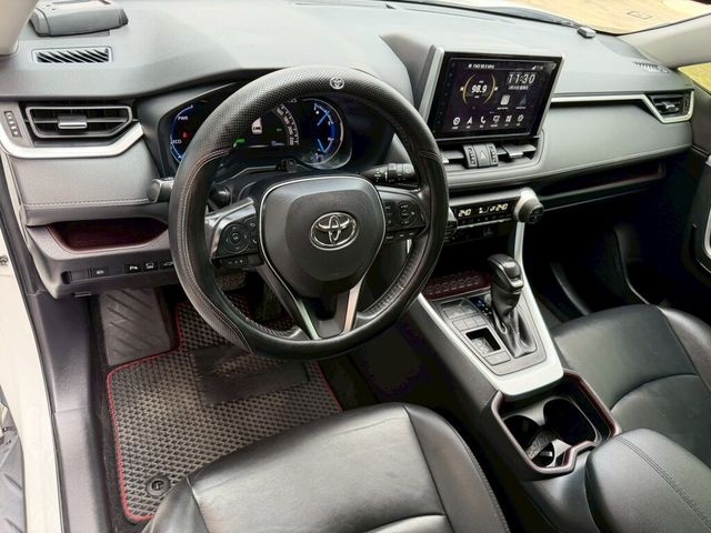 TOYOTA豐田 RAV4  第7張相片