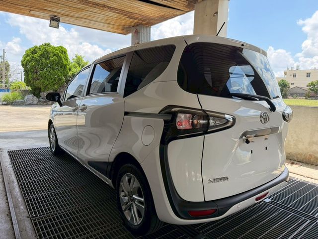 TOYOTA豐田 SIENTA  第5張相片