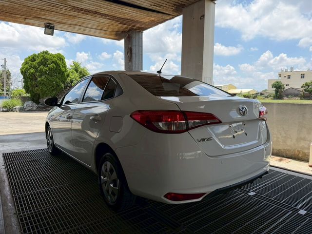 TOYOTA豐田 VIOS  第6張相片
