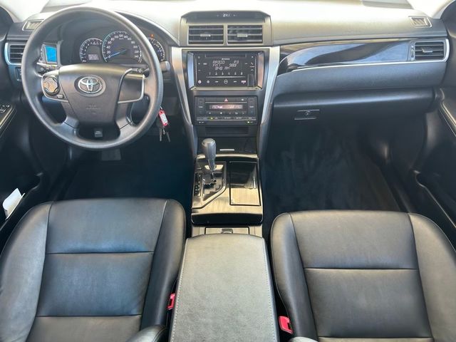 TOYOTA豐田 CAMRY  第9張相片