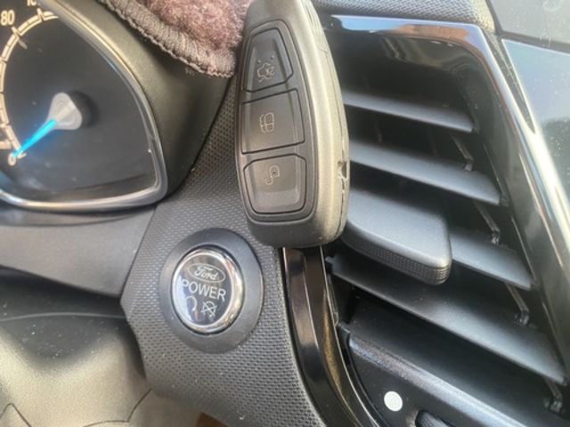 FORD福特 FIESTA  第6張相片