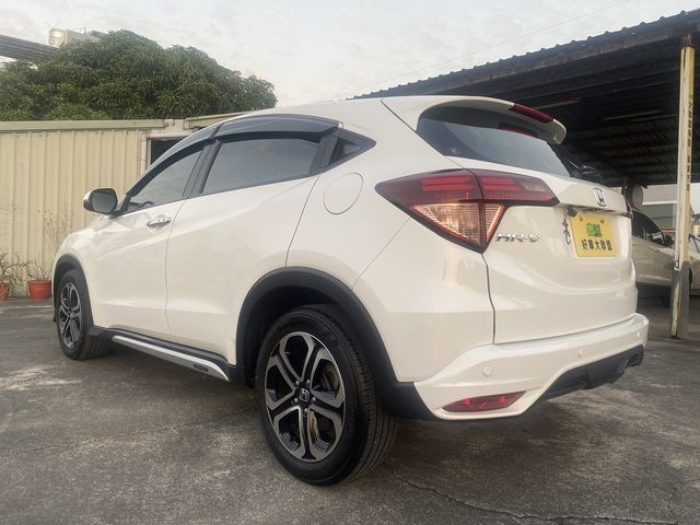 HONDA本田 HR-V  第7張相片