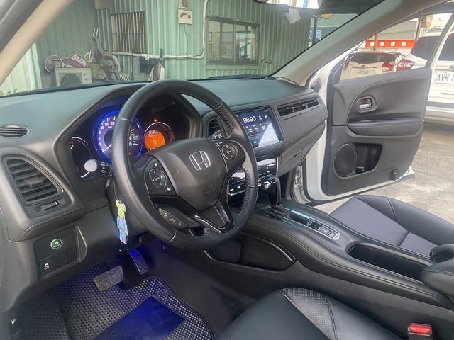 HONDA本田 HR-V  第14張相片