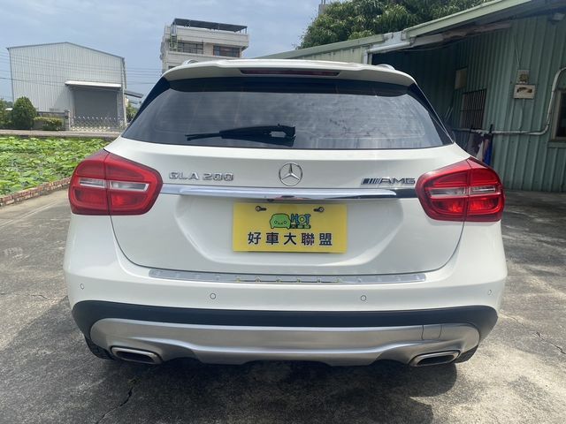 M-BENZ賓士 GLA200  第4張相片