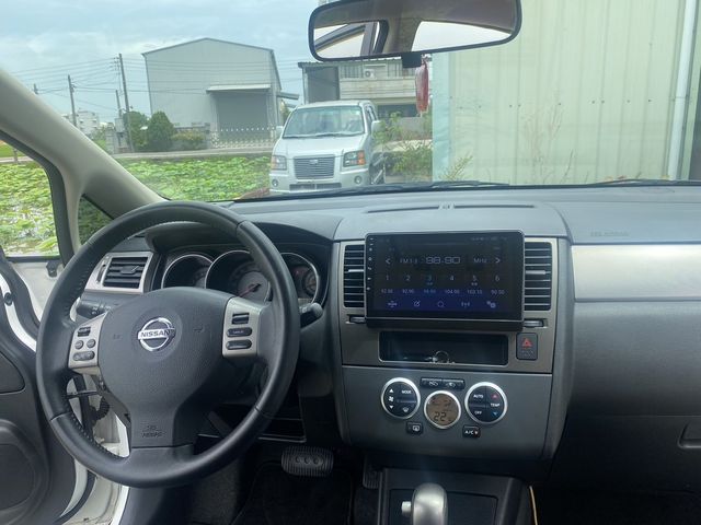 NISSAN日產 TIIDA  第7張相片