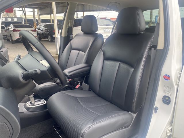 NISSAN日產 TIIDA  第9張相片