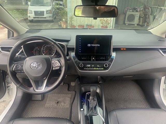 TOYOTA豐田 ALTIS  第4張相片