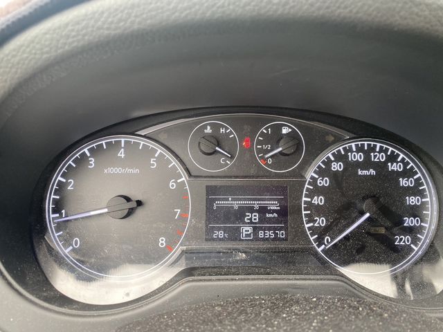 NISSAN日產 TIIDA  第4張相片