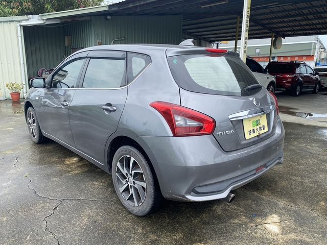 NISSAN日產 TIIDA  第11張相片