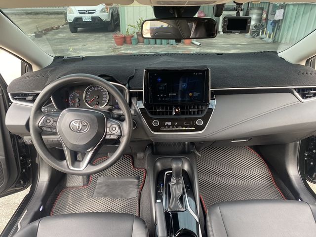 TOYOTA豐田 ALTIS  第5張相片