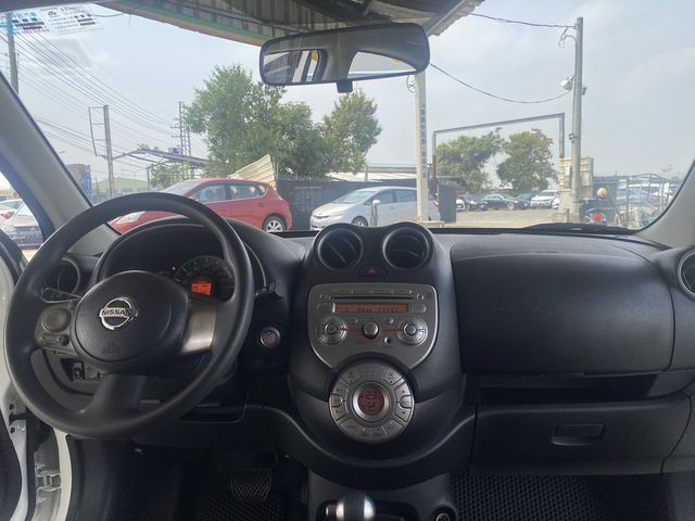 NISSAN日產 MARCH  第7張相片