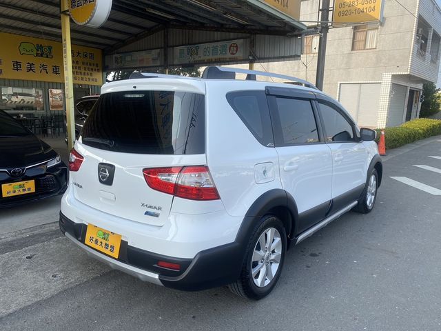 NISSAN日產 LIVINA  第2張相片