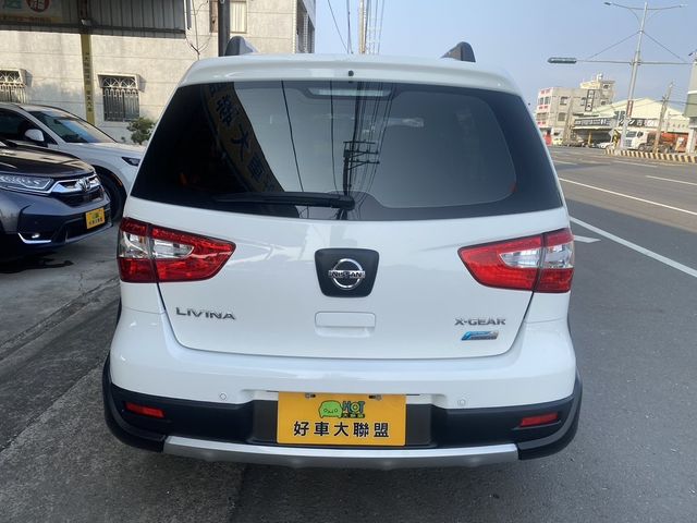 NISSAN日產 LIVINA  第4張相片