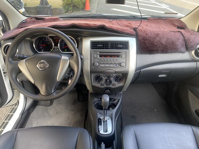 NISSAN日產 LIVINA  第5張相片