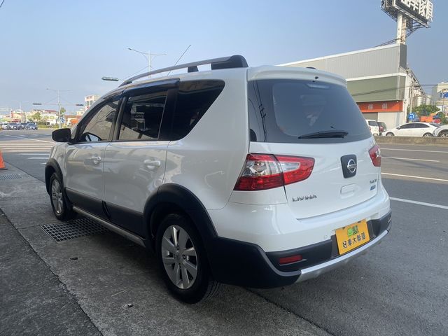 NISSAN日產 LIVINA  第12張相片