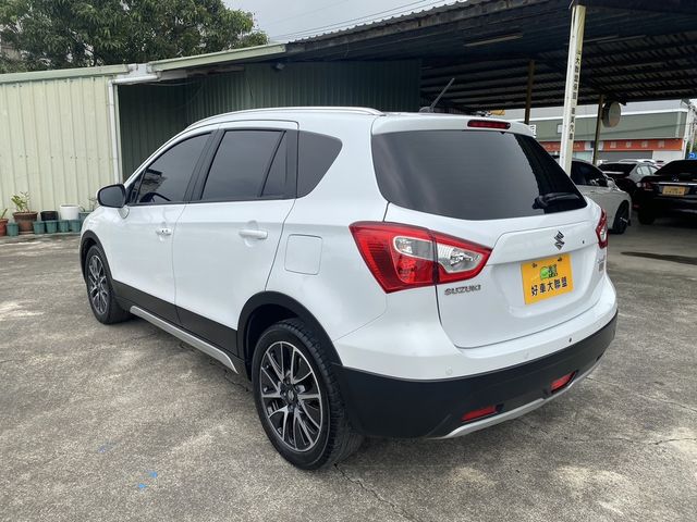 SUZUKI鈴木 SX4  第19張相片
