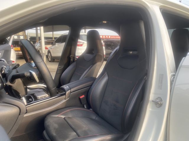 M-BENZ賓士 A180  第10張相片