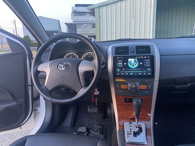 TOYOTA豐田 ALTIS  第9張相片