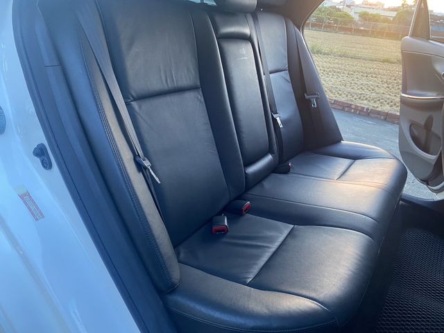 TOYOTA豐田 ALTIS  第13張相片