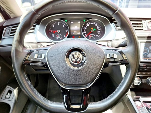 一手車庫車 有認證 柴油 400TDI 加裝ACC跟車 盲點偵測 車道置中 自動停車 車美無瑕疵 省油有力馬力大 可全貸  第10張相片