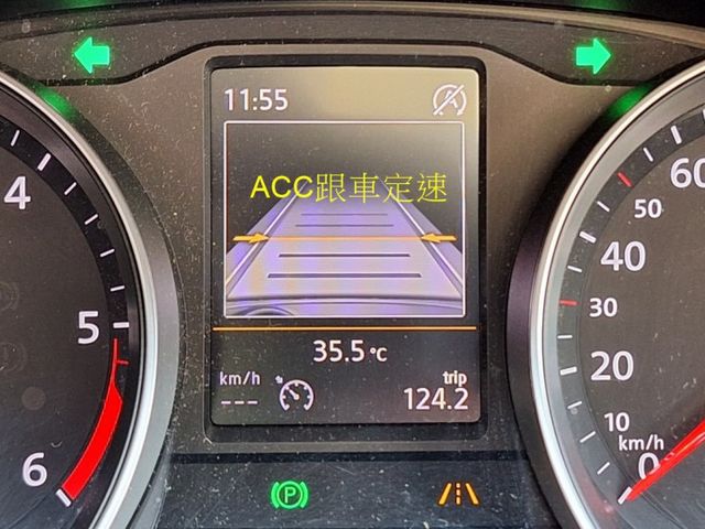 一手車庫車 有認證 柴油 400TDI 加裝ACC跟車 盲點偵測 車道置中 自動停車 車美無瑕疵 省油有力馬力大 可全貸  第16張相片