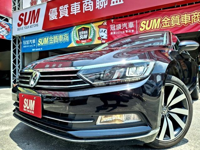 一手車庫車 有認證 柴油 400TDI 加裝ACC跟車 盲點偵測 車道置中 自動停車 車美無瑕疵 省油有力馬力大 可全貸  第20張相片