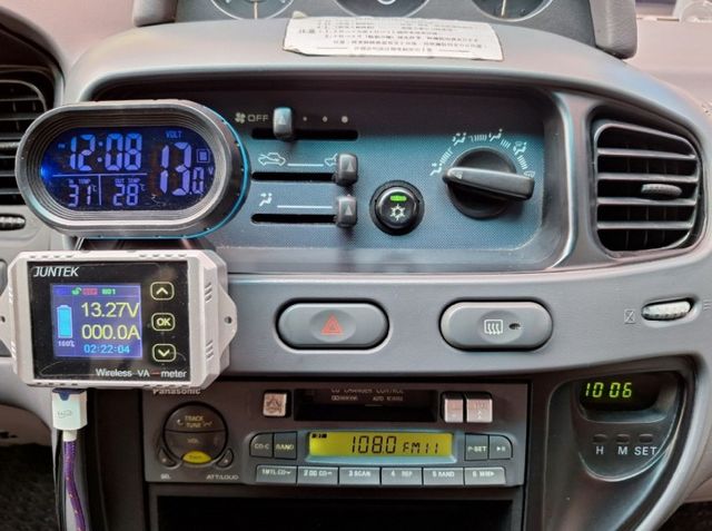 4WD 露營車 變頻冷氣 400ah電池 4千瓦逆變器 220*150全尺寸大床 室內變化多 全車大整理無待修改裝數十萬  第11張相片