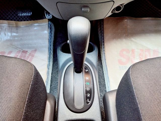 SIRION 運動版 跑少 SRS 安卓機 倒車顯影 空間超大好利用 內裝乾淨無異味 優質代步車首選  第13張相片