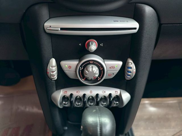 女用車 有認證 便宜賣 輕鬆圓夢 原版件 無碰裝 定期保養 車美無暇  第11張相片