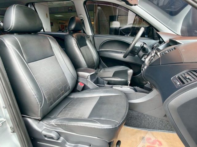 一手車 有認證 自排 保養不馬虎 全程原廠保養 車況極佳 便宜賣 還有2年5萬保固 0頭款 可全貸  第7張相片