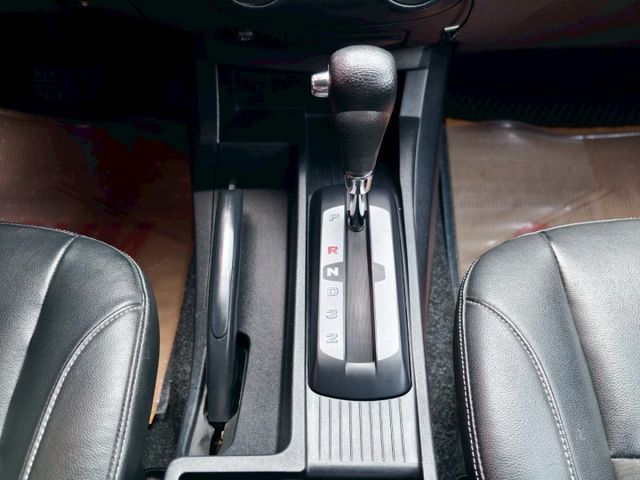 一手車 有認證 自排 保養不馬虎 全程原廠保養 車況極佳 便宜賣 還有2年5萬保固 0頭款 可全貸  第11張相片