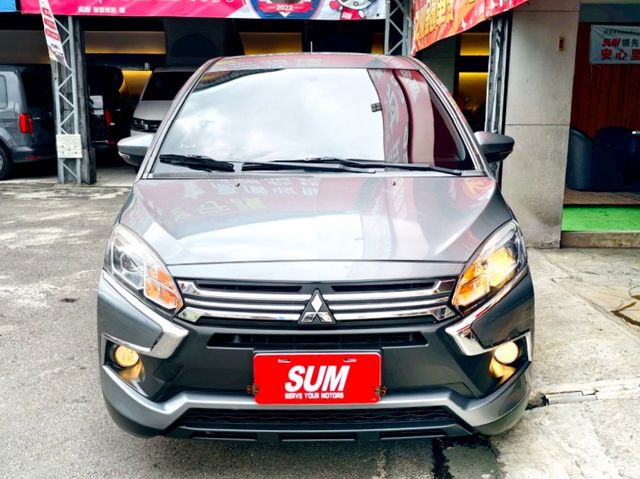 一手車 有認證 全車無碰撞 原廠版件 只跑4萬多 車美如新無待修 省油好養空間大 享2年5萬公里保固 0頭款 可全貸  第3張相片