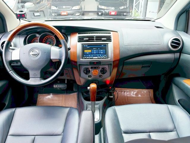 1.8 七人座 有顧車 全程原廠保養 內裝超漂亮 底盤安靜無異音 0頭款 可全貸  第5張相片