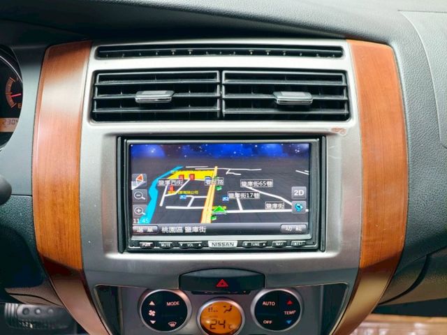 1.8 七人座 有顧車 全程原廠保養 內裝超漂亮 底盤安靜無異音 0頭款 可全貸  第12張相片