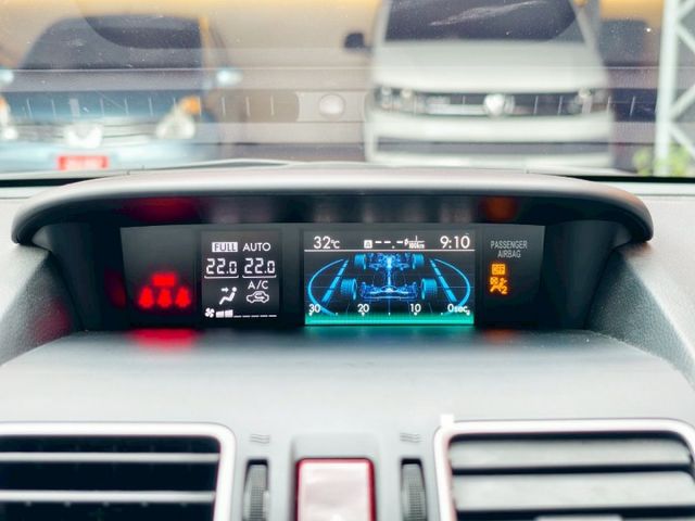 一手車 有認證 AWD 跑少 定期保養 車況極佳 自然進氣 好養 沒毛病 多功能休旅車 0頭款 可全貸  第10張相片