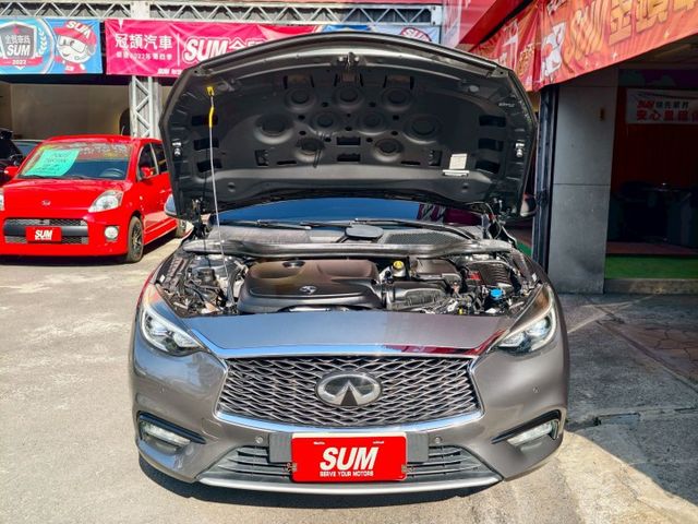 認證車 頂級風尚版1.6t ACC跟車 全景天窗 360環景 進口質感 國產價格 輕鬆擁有 1年2萬保固 0頭款 可全貸  第17張相片